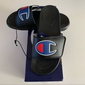 Champion Women’s Size 8 Black Mega Slide